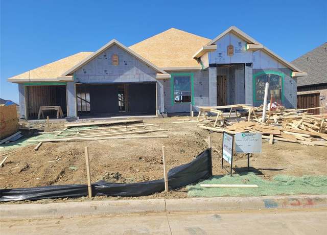Property at 733 Carriage Hill Rd, Midlothian, TX 76065, 4 beds, 3 baths