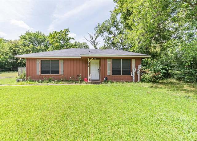 Property at 502 High St, Wills Point, TX 75169, 2 beds, 1 bath