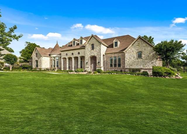 Property at 3001 Pecan Grove Ln, Celina, TX 75078, 5 beds, 4.5 baths