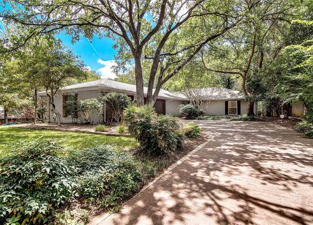Property at 4900 Woodland Park Blvd, Arlington, TX 76013, 4 beds, 2.5 baths