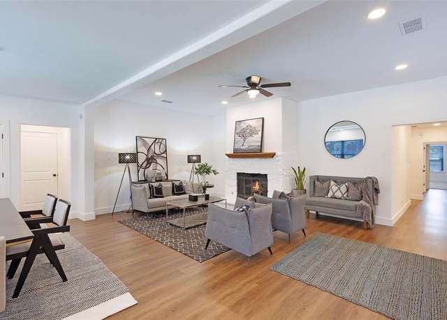 Property at 507 S Jefferson St, Kaufman, TX 75142, 5 beds, 3 baths