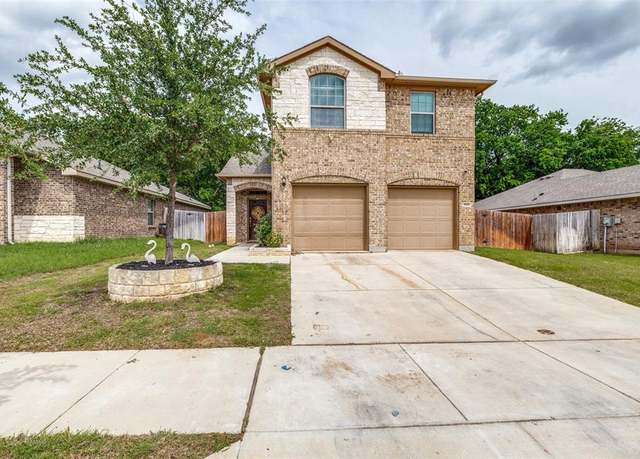Property at 2868 Pacifico Way, Fort Worth, TX 76111, 4 beds, 2.5 baths