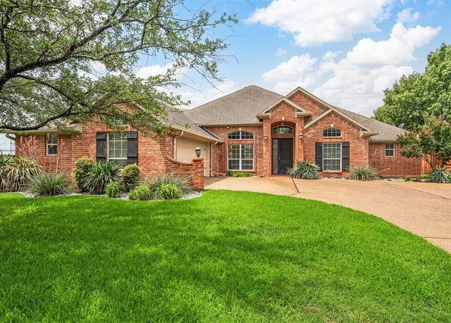 Property at 1413 Fossil Ridge Trl, Waco, TX 76712, 4 beds, 2.5 baths