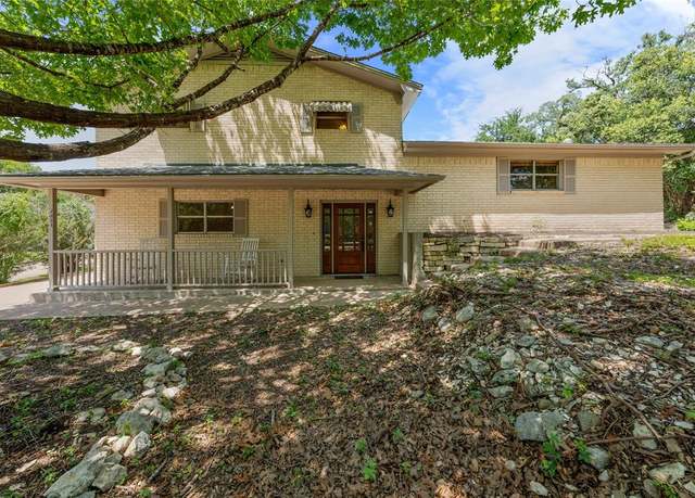 Property at 7033 Edmond Ave, Waco, TX 76710, 4 beds, 2.5 baths
