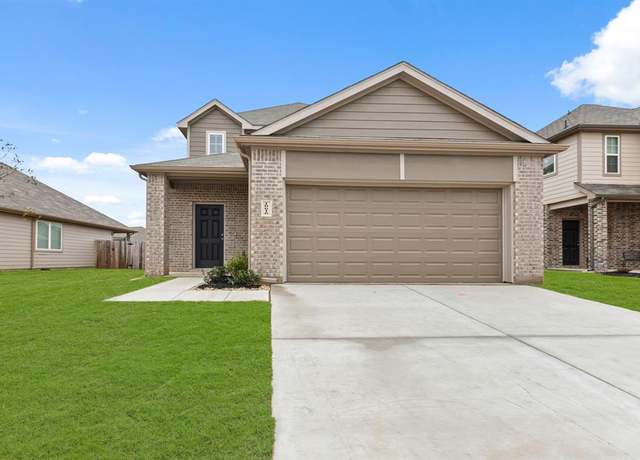 Property at 10616 Bleat St, Fort Worth, TX 76036, 5 beds, 2.5 baths