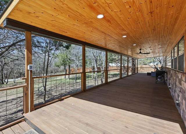 Property at 340 Homesite Rd, Pottsboro, TX 75076, 3 beds, 2 baths