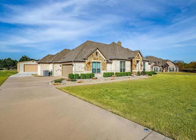 Property at 3830 Richard Rd, Midlothian, TX 76065, 4 beds, 3 baths