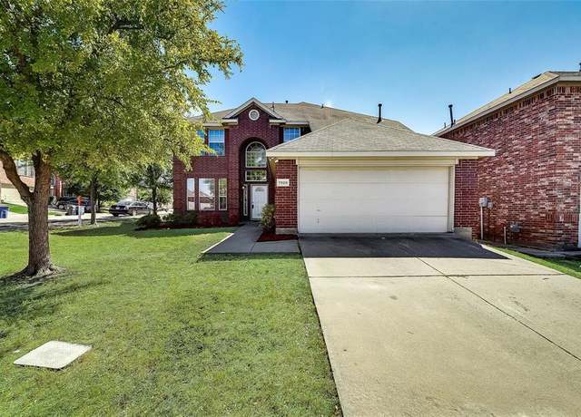 Property at 7928 Vista Hill Ln, Dallas, TX 75249, 4 beds, 2.5 baths