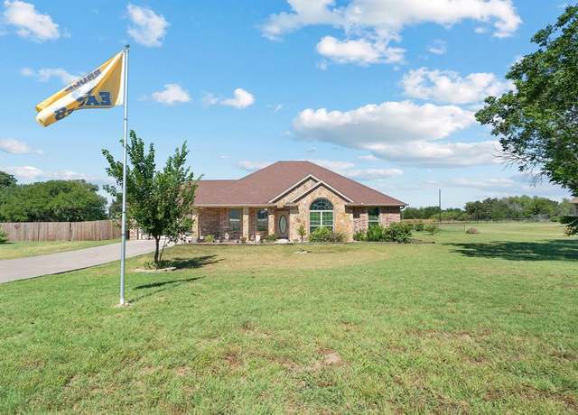 Property at 169 Savannah Dr, Brock, TX 76087, 3 beds, 2 baths
