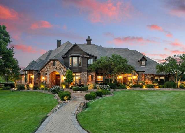 Property at 2 Groves Cir, Argyle, TX 76226, 4 beds, 6 baths