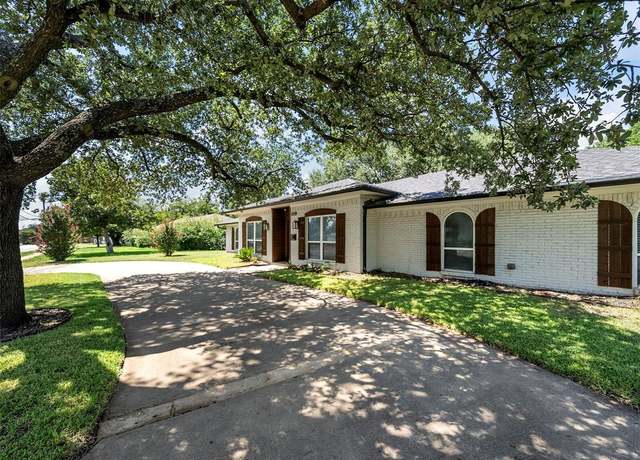 Property at 3115 Walnut Hill Ln, Dallas, TX 75229, 3 beds, 2.5 baths