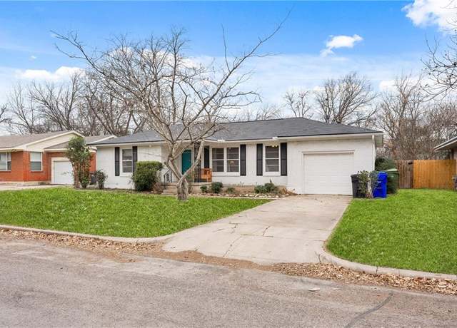 Property at 4005 Cobbs Dr, Waco, TX 76708, 2 beds, 1.5 baths