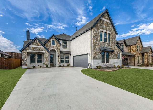 Property at 107 Sycamore St, Balch Springs, TX 75181, 4 beds, 3.5 baths