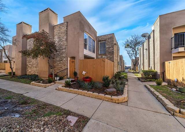 Property at 5616 Boca Raton Blvd #137, Fort Worth, TX 76112, 2 beds, 2.5 baths