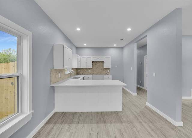Property at 409 N Dallas, Rice, TX 75155, 3 beds, 2 baths