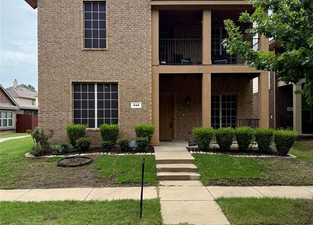 Property at 243 Haywood Cir, Lancaster, TX 75146, 3 beds, 2.5 baths