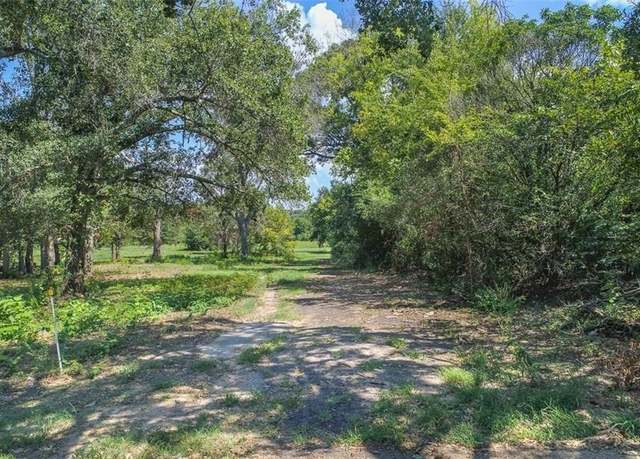 Property at 628 Live Oak Rd, Canton, TX 75103