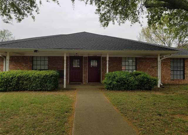 Property at 2800 Springhaven Ct, Bedford, TX 76021, 6 beds, 4 baths