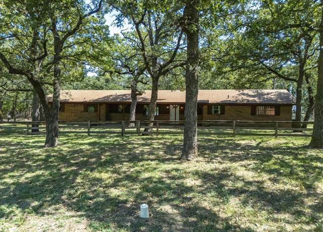 Property at 12580 Briar Rd, Azle, TX 76020, 3 beds, 2 baths