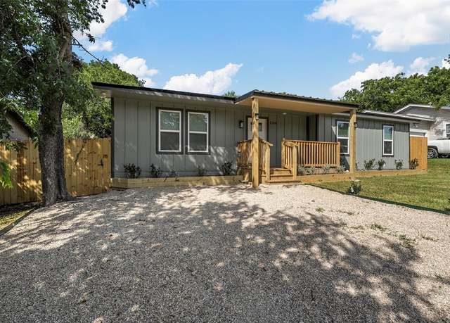 Property at 2208 Jane St, Waco, TX 76711, 4 beds, 2 baths
