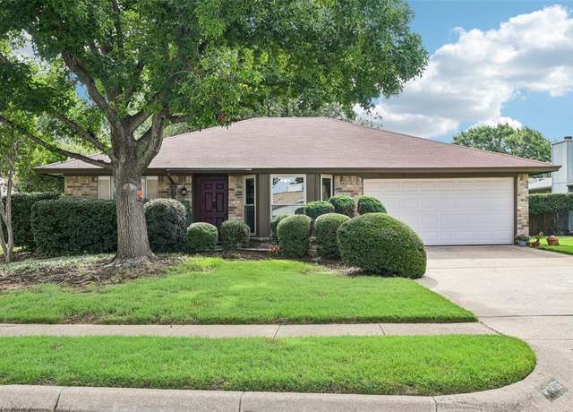 Property at 406 Anice Ln, Euless, TX 76039, 3 beds, 2 baths