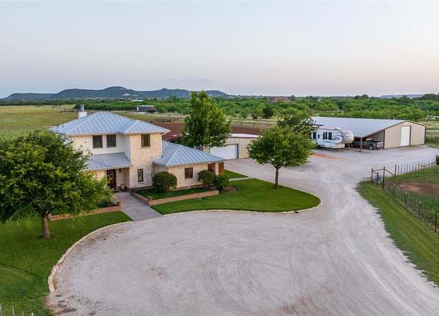 Property at 241 County Road 336, Tuscola, TX 79562, 3 beds, 2.5 baths