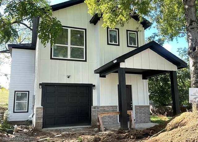 Property at 421 N Denley Dr, Dallas, TX 75203, 3 beds, 2.5 baths