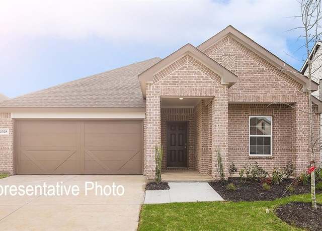 Property at 1014 Highgate Rd, Forney, TX 75126, 4 beds, 2 baths