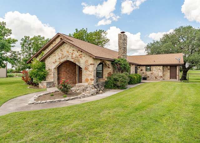 Property at 2036 County Road 242, Dublin, TX 76446, 3 beds, 2 baths