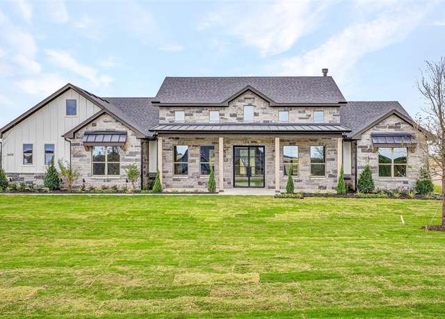 Property at 6604 Buffalo Ridge Cir, Godley, TX 76044, 3 beds, 2.5 baths