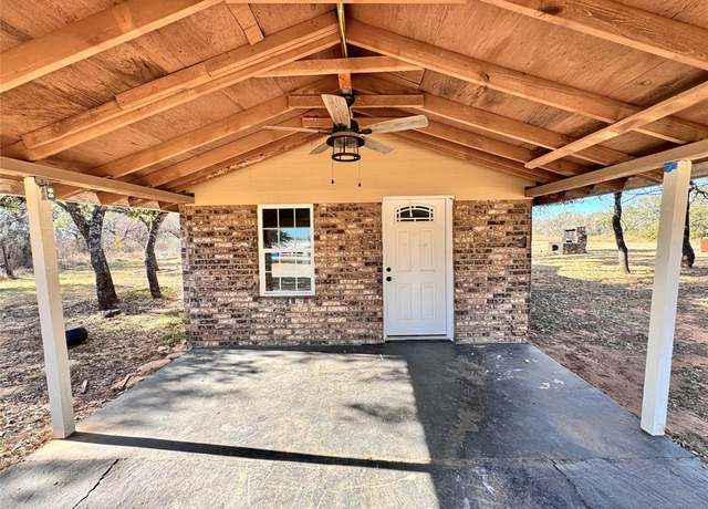 Property at 125 Torres Ln, Brownwood, TX 76801, 2 beds, 2 baths