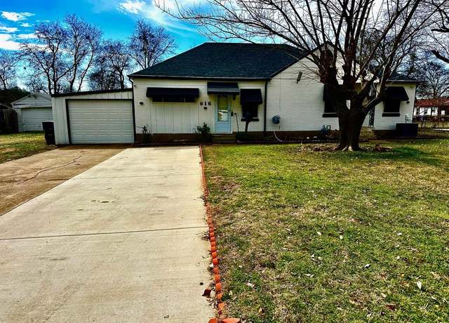 Property at 616 W Hammond St, Lancaster, TX 75146, 3 beds, 2 baths