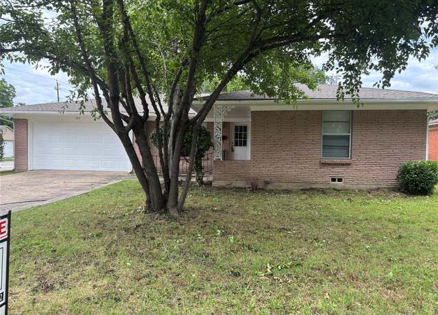 Property at 1312 N Graves St, Mckinney, TX 75069, 3 beds, 1.5 baths