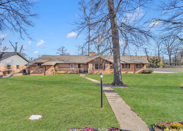 Property at 1826 Sybil Ln, Tyler, TX 75703, 3 beds, 2.5 baths