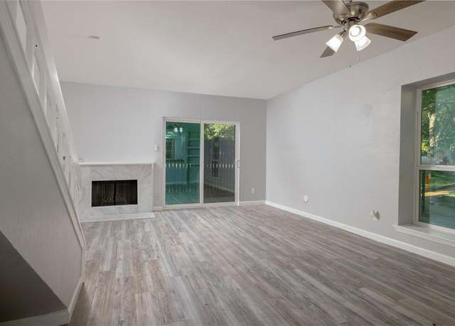 Property at 2100 Park Willow Ln Unit D, Arlington, TX 76011, 2 beds, 2.5 baths