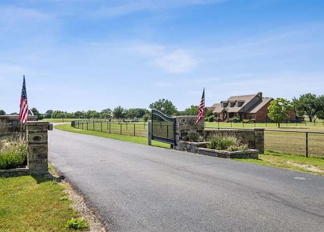 Property at 3060 Anna Cade Cir, Rockwall, TX 75087, 4 beds, 3 baths