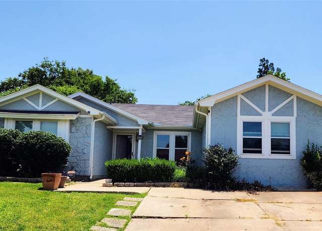 Property at 1718 Gentle Wind Dr, Arlington, TX 76018, 3 beds, 1.5 baths