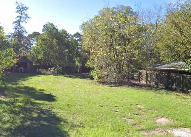 Property at 809 Hill St, Springhill, LA 71075