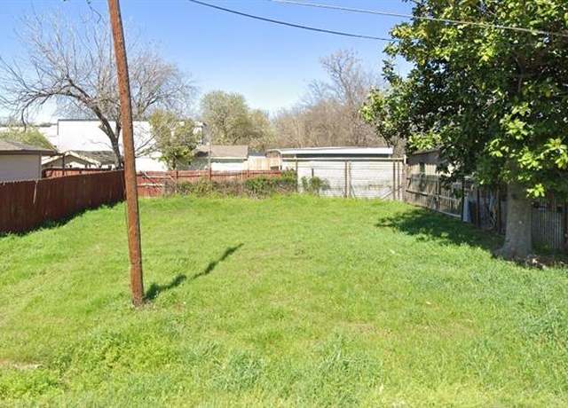 Property at 4817 Heyworth Ave, Dallas, TX 75211