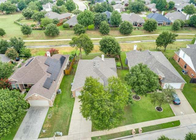 Property at 2401 Loon Lake Rd, Denton, TX 76210, 3 beds, 2 baths