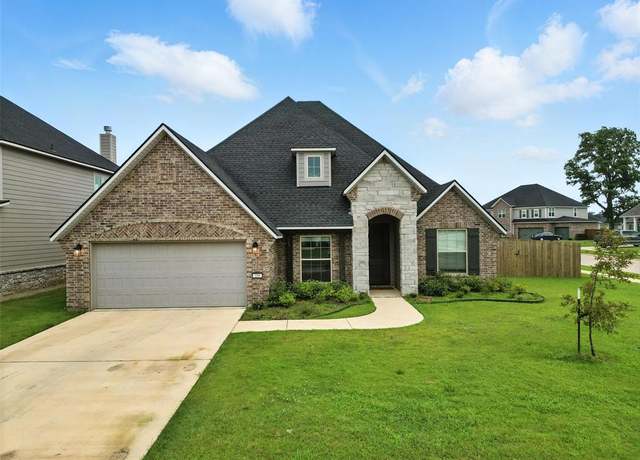 Property at 100 Cocodrie Cir, Bossier City, LA 71112, 3 beds, 2.5 baths
