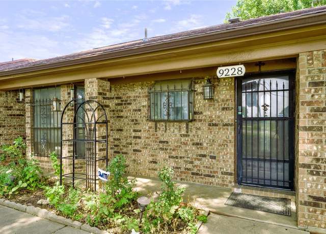 Property at 9228 Claudia Dr, Fort Worth, TX 76134, 3 beds, 2 baths