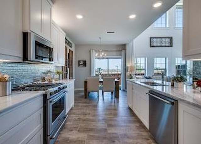 Property at 2733 Starburst Dr, Little Elm, TX 75068, 3 beds, 3.5 baths
