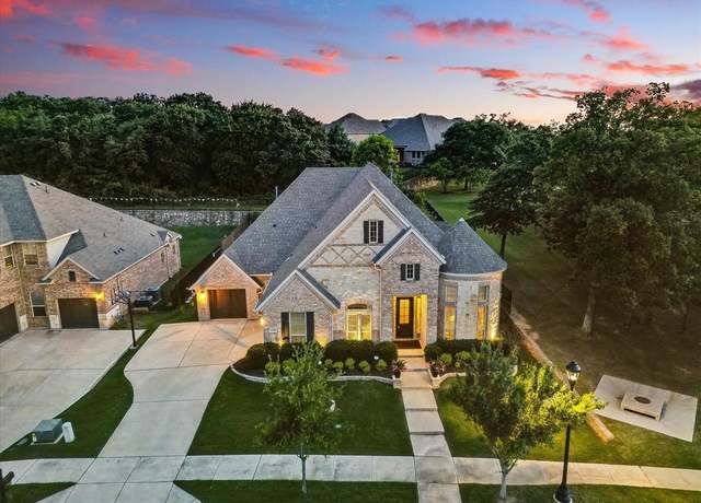 Property at 9709 Croswell St, Fort Worth, TX 76244, 3 beds, 2.5 baths