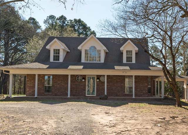 Property at 1260 County Rd 4120, Jacksonville, TX 75766, 3 beds, 3 baths