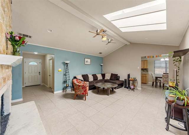 Property at 802 Walden Ct, Allen, TX 75002, 6 beds, 3 baths