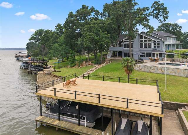 Property at 125 Oak Creek Dr, Tool, TX 75143, 5 beds, 5.5 baths