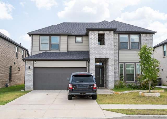 Property at 348 Braves Way, Lavon, TX 75166, 5 beds, 3 baths
