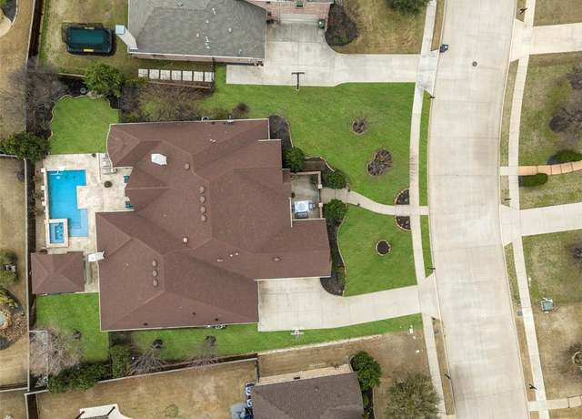 Property at 1020 Caribou Dr, Prosper, TX 75078, 4 beds, 4.5 baths