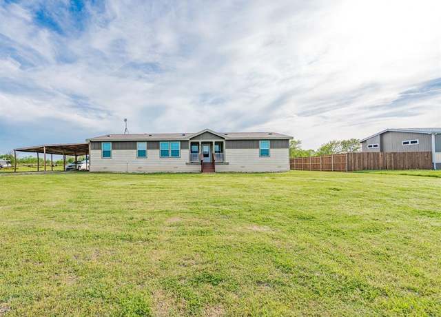 Property at 8088 Hill St, Terrell, TX 75160, 4 beds, 3 baths